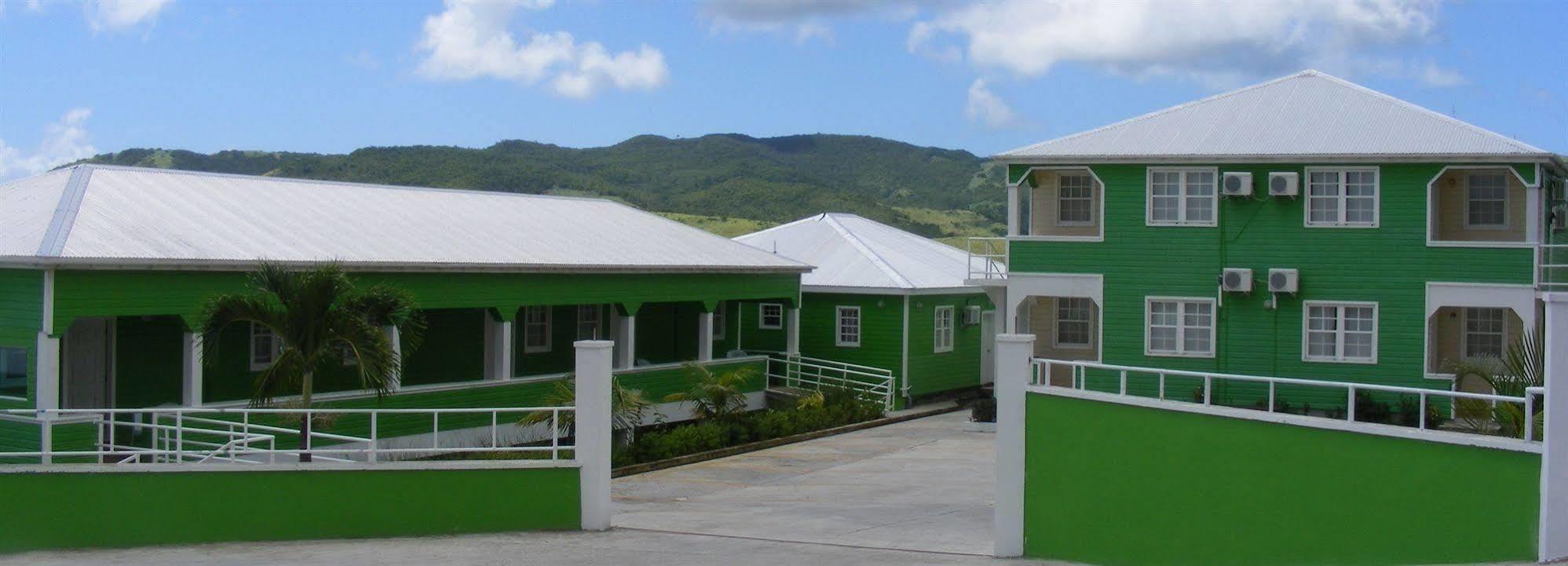 Paige Pond Country Inn St. John's Buitenkant foto